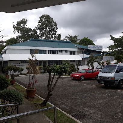 Our Lady of Peace Hospital, Parañaque, Manila .